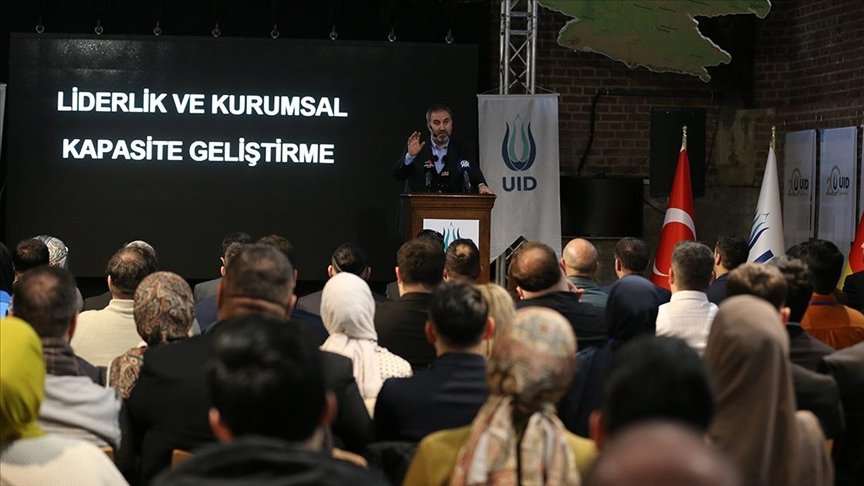 Almanya’da Düzenlenen Uluslararası Toplum Akademisi Yoğun İlgiyle Tamamlandı